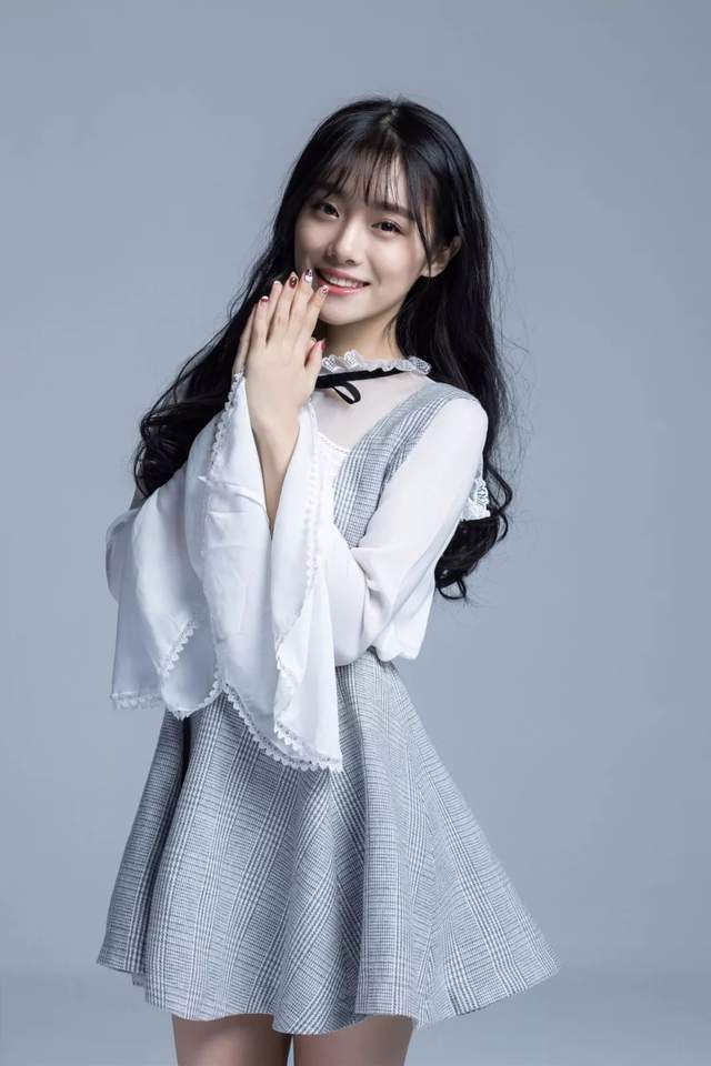 ig成绩不佳小钰被称作是rookie的榨汁机小钰回应不雅称号