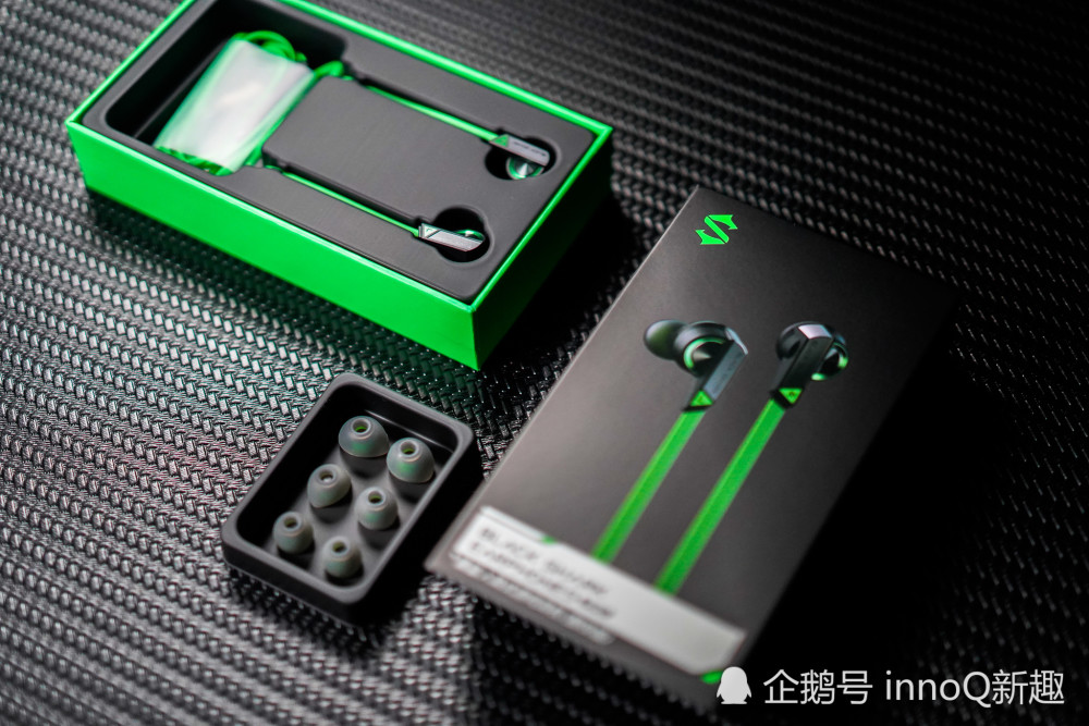 玩家必备 黑鲨全新耳机发布:机甲风格 hifi音质