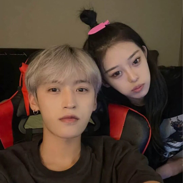 臭宝也在为七夕偷偷收藏的情头