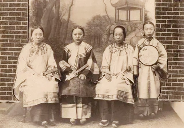 曾国藩结婚当天,新娘子突然悔婚,媒人过意不去:娶我女儿吧_腾讯新闻