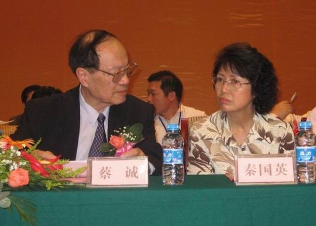 1965年,由于出色的工作表现,蔡诚被提拔成为广东省公安厅的副厅长.