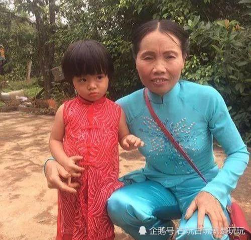 越南凤姐郭金凤花9万整容后嫁富二代女儿颜值成亮点
