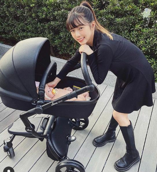 台湾最美校花简廷芮产后脱发向粉丝求救两边越来越秃