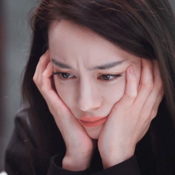 热巴好会演大明星!"乔晶晶"微表情灵动又可爱,娇气而不做作