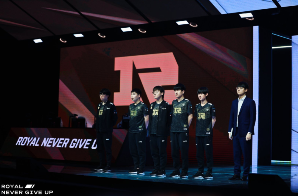 全球战队排行榜_全球最强战队排名出炉,EDG占据第一,GENG第二,DK第五力压RNG