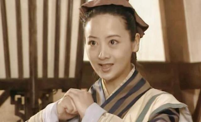 《上错花轿嫁对郎》:杜冰雁女扮男装,一句"将军夫人"暴露了!