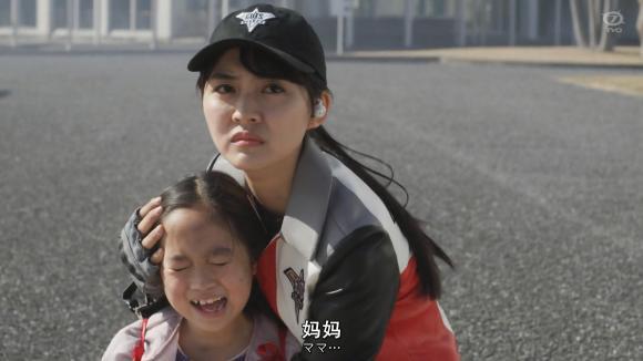 特利迦奥特曼:坂本表示要重现迪迦的社会影响力,现在看来挺讽刺的