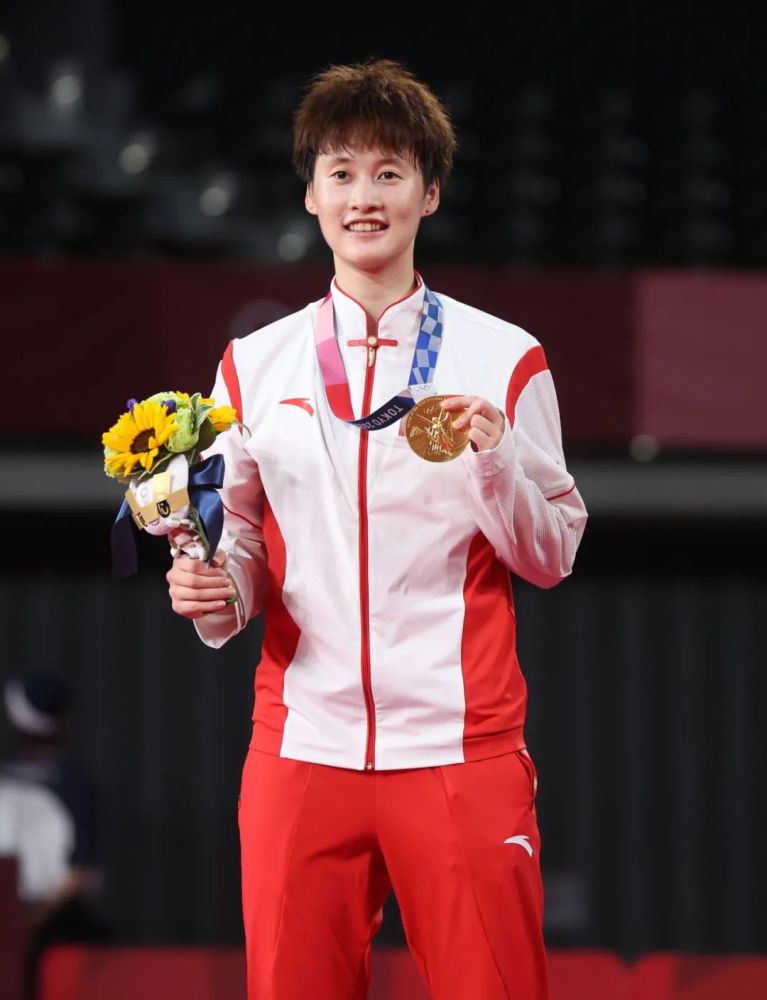 亚运会客厅预告丨羽出菲凡对话奥运冠军陈雨菲