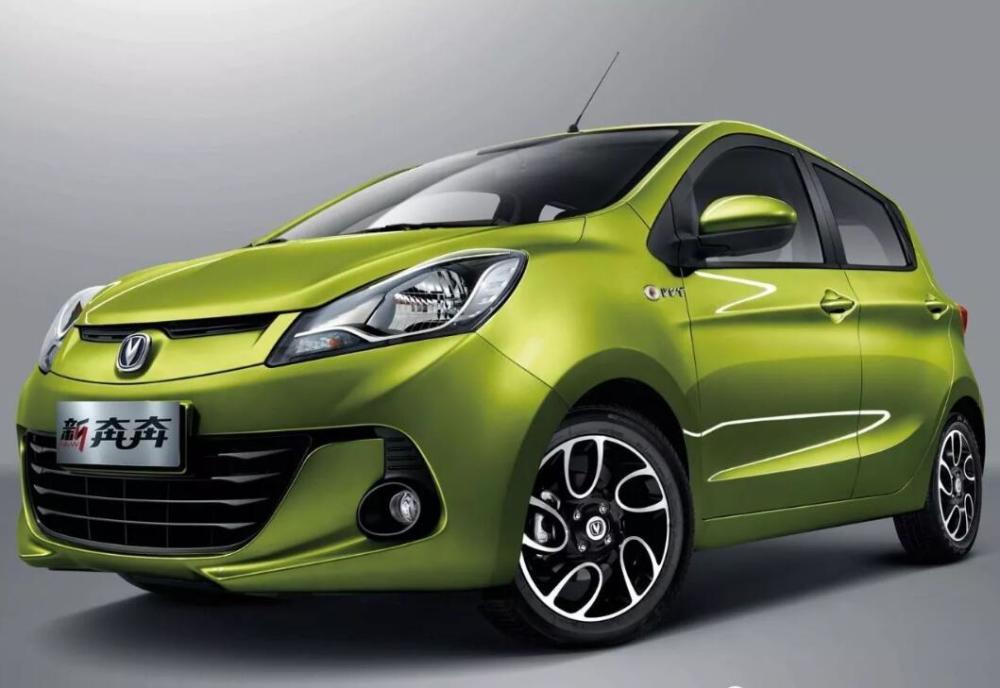 汽车七月销量排行榜_1-7月轿车销量排名:朗逸痛失前三,逸动破十万,君威宝来有点惨!