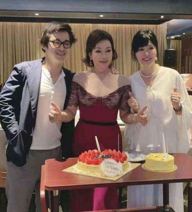 说起林作的时候,相信很多网友是通过麦明诗而认识到他的,因为二人曾经