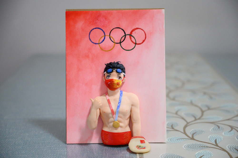 太原教师制作q版奥运冠军像感叹中国夺金速度太快制作跟不上