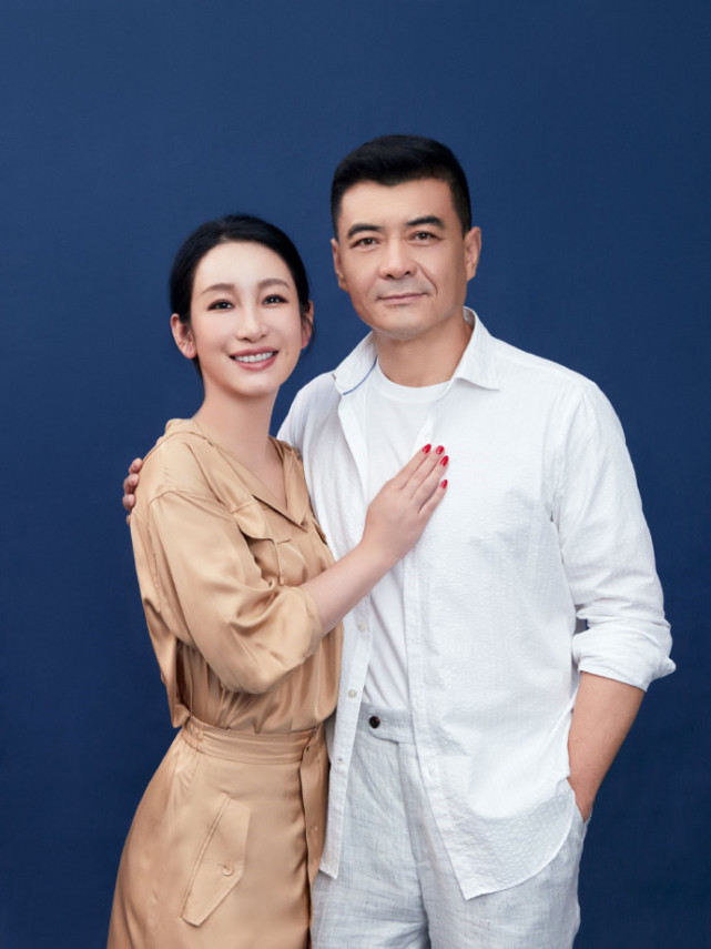 秦海璐王新军为我们演绎了:好的爱情可以让人变得温柔