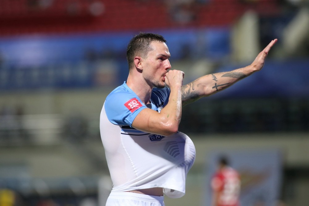 中超蒂亚戈救主广州城战平河南队进入争冠组