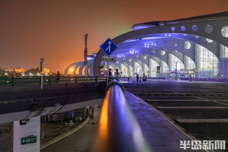 流亭机场 今夜陪你"入睡"