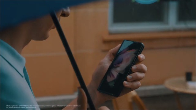 首批防水折叠屏手机：Galaxy  Z  Fold  3/Flip  3