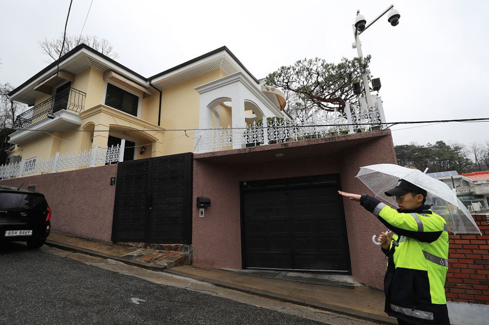 韩国娱乐公司重金买下朴槿惠私宅：等她出狱请她住苏教版八年级上册音乐电子课本