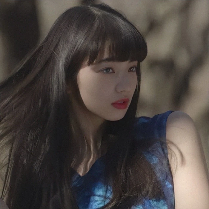 "——小松菜奈头像
