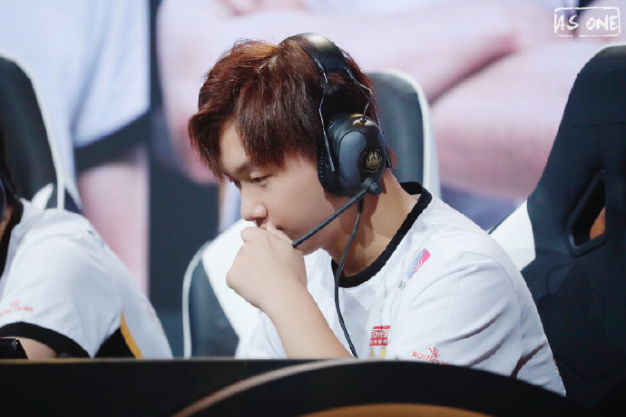 是无心还是被牵连fly三次被罚抽丝剥茧或许他并不无辜