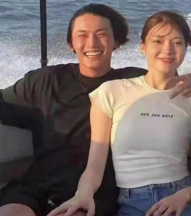 张哲瀚艺考走后门？妈妈考前私下联络主考官，后全国考试第四名！