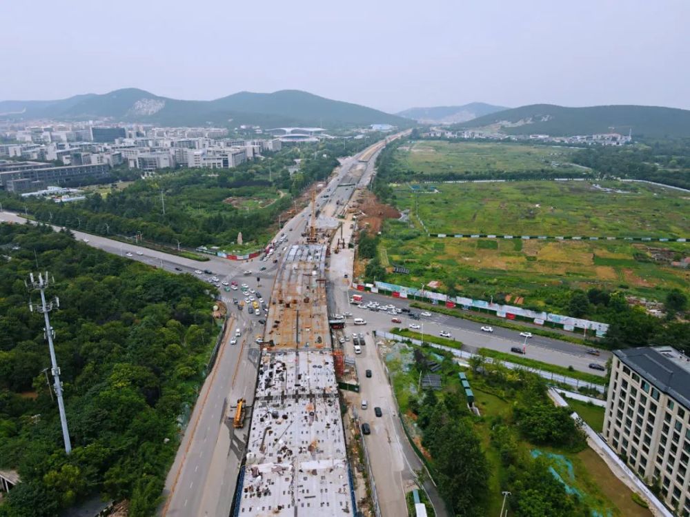 三环南路为徐州市规划快速路网中的内环南线,串联老城,新城,铜山,翟山