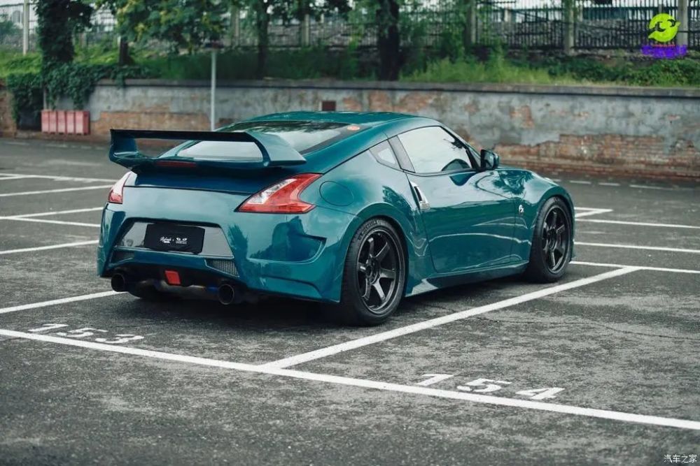 amuse的情怀改装魔王版日产370z