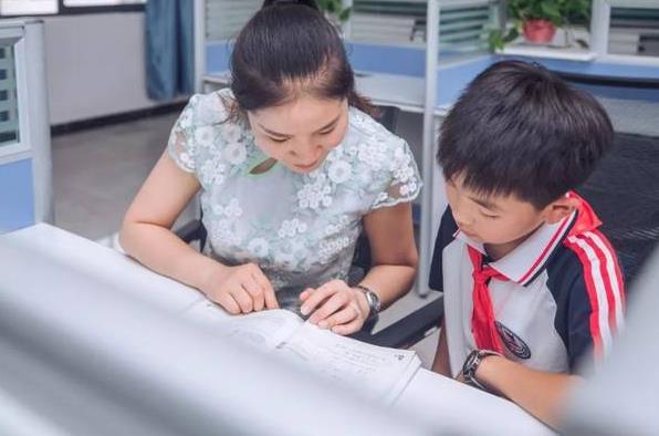 补习后举报老师细节来了 让学生补习时录音 还向老师要赔偿 腾讯新闻