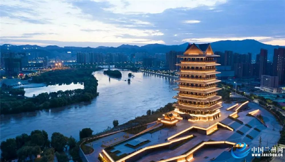 霓虹闪烁,兰州夜色正温柔_腾讯新闻