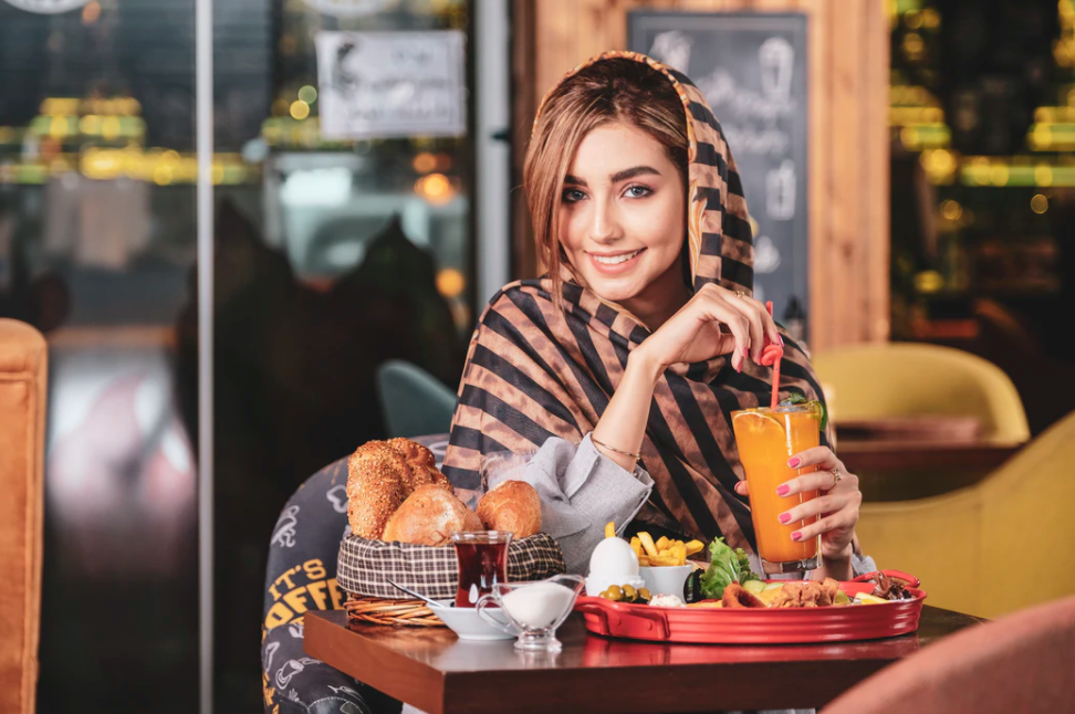 印度留学生终于品尝到封杀中国app的苦,线上教学频频掉线