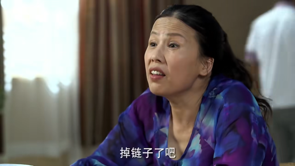 一起演过小品,也唱过二人转,算是本山传媒中德高望重的前辈级别女演员