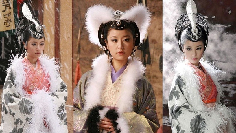 妲己扮演者前几位都是靠化妆只有她媚到骨子里