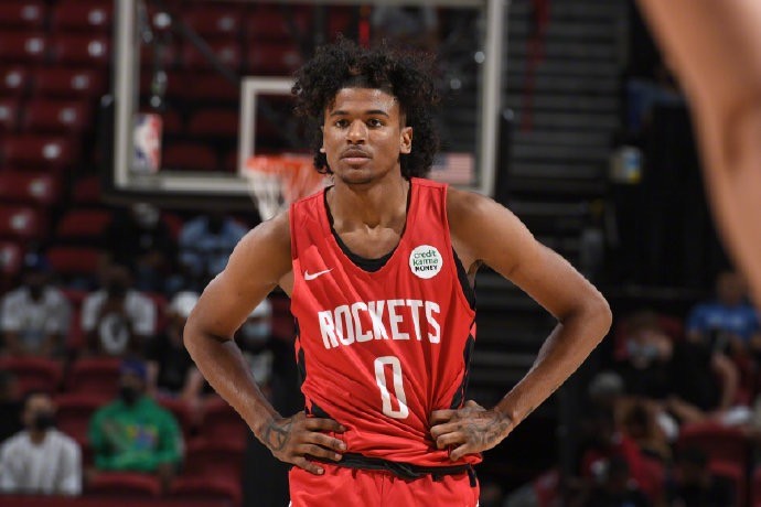 杰夫-格林 NBA-火箭榜眼受伤离场！记者曝右腿筋酸痛，离场前贡献13分＋3三分