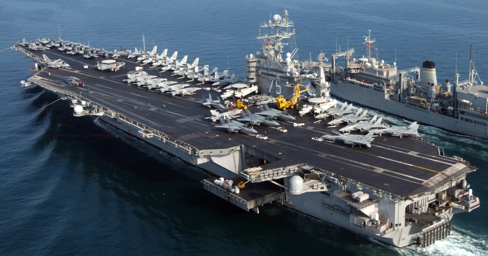 中国的"瓦良格"号航空母舰也是世界最昂贵的武器