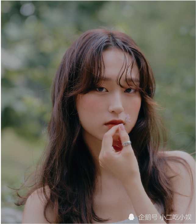 请回答1988宝拉颜值逆袭拍画报文艺范儿十足