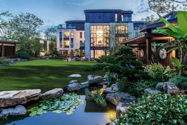 过去一段时间内,泰禾北京,福州,南京,杭州,厦门等多地项目已实现复工