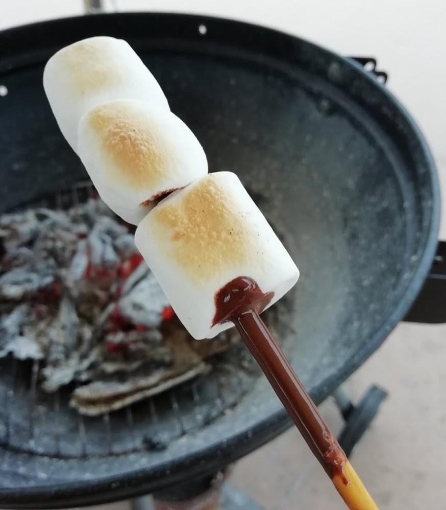 对了~现在还流行棉花糖配橡皮糖,大家不妨也试一试!