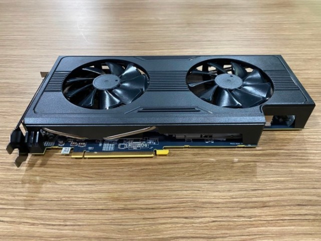 藍寶石rx570duo雙芯礦卡曝光功耗125w算力6