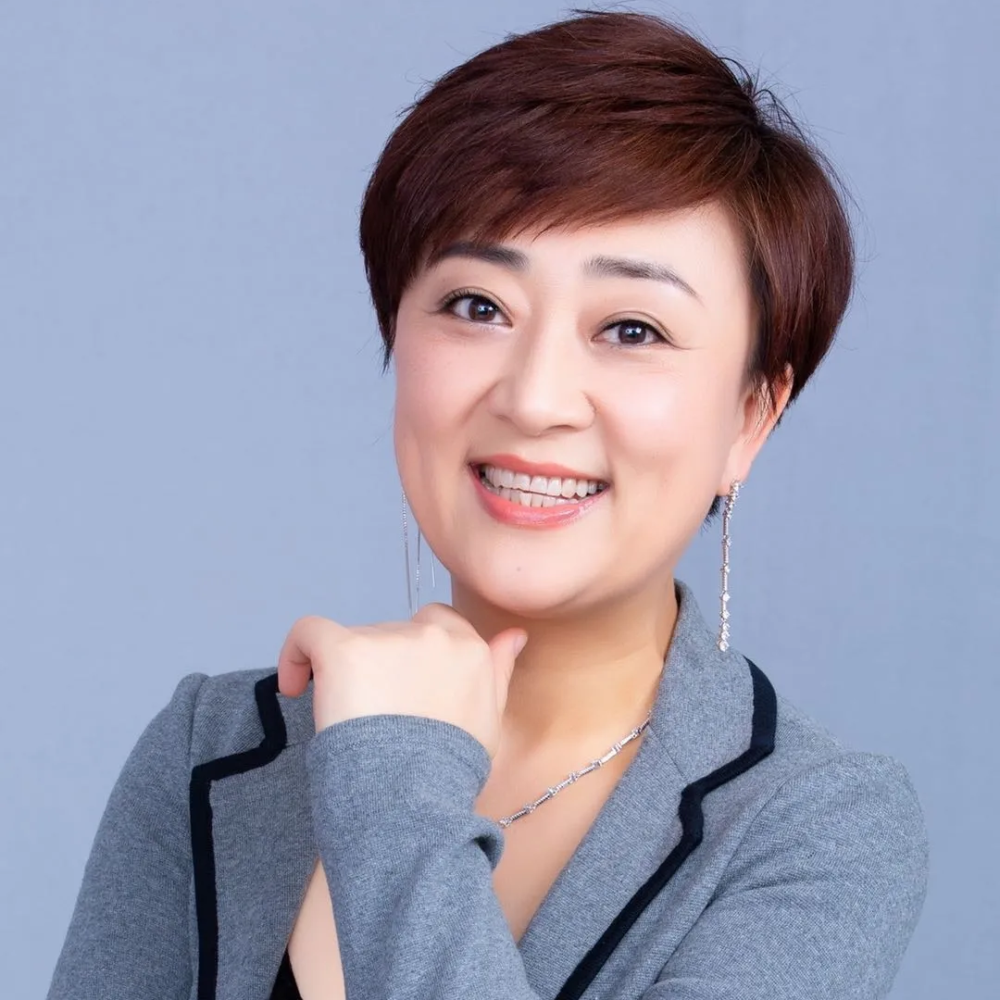 《卡酷幼儿园》主持节目:卡酷少儿卫视主持人北京广播电视台亚明