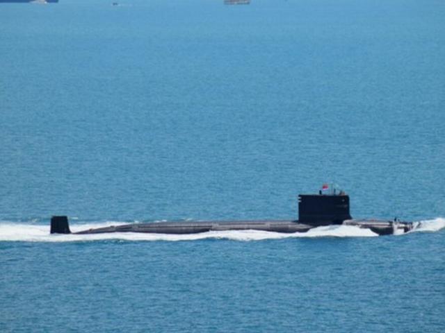 中国船只绝无违规操作093型核潜艇出动后英国国防部紧急改口