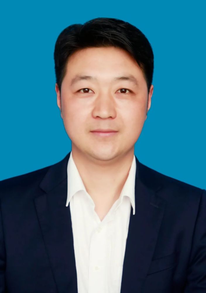 汪雪莲 潼南中学团委书记