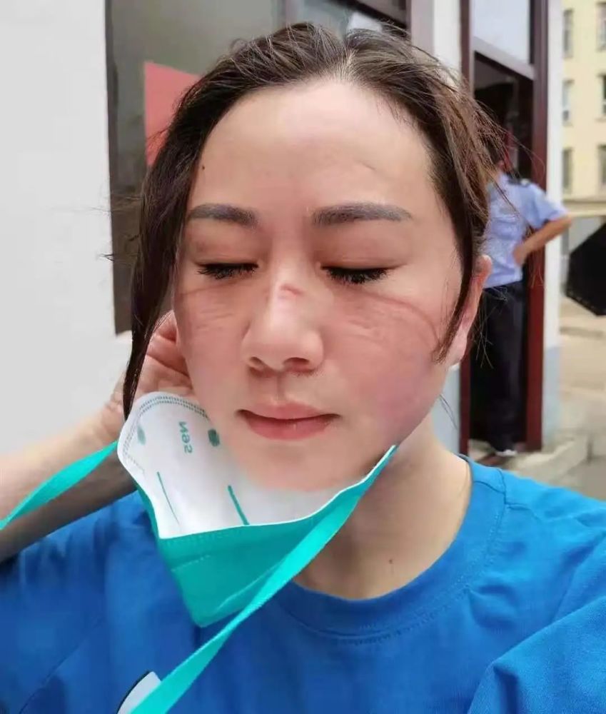 息县抗疫最美瞬间记录镜头下平凡而坚定的身影