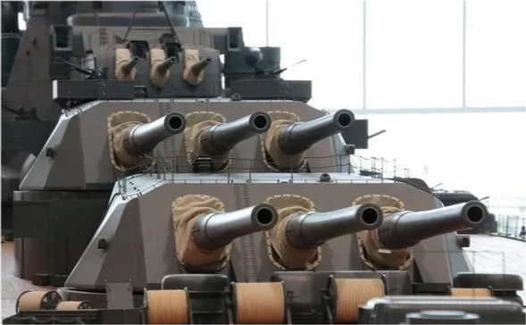 为何一门舰炮火力能抵得上一个重炮营?