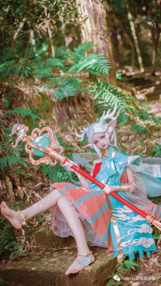 cos:王者荣耀瑶遇见神鹿cos正片@衣衣