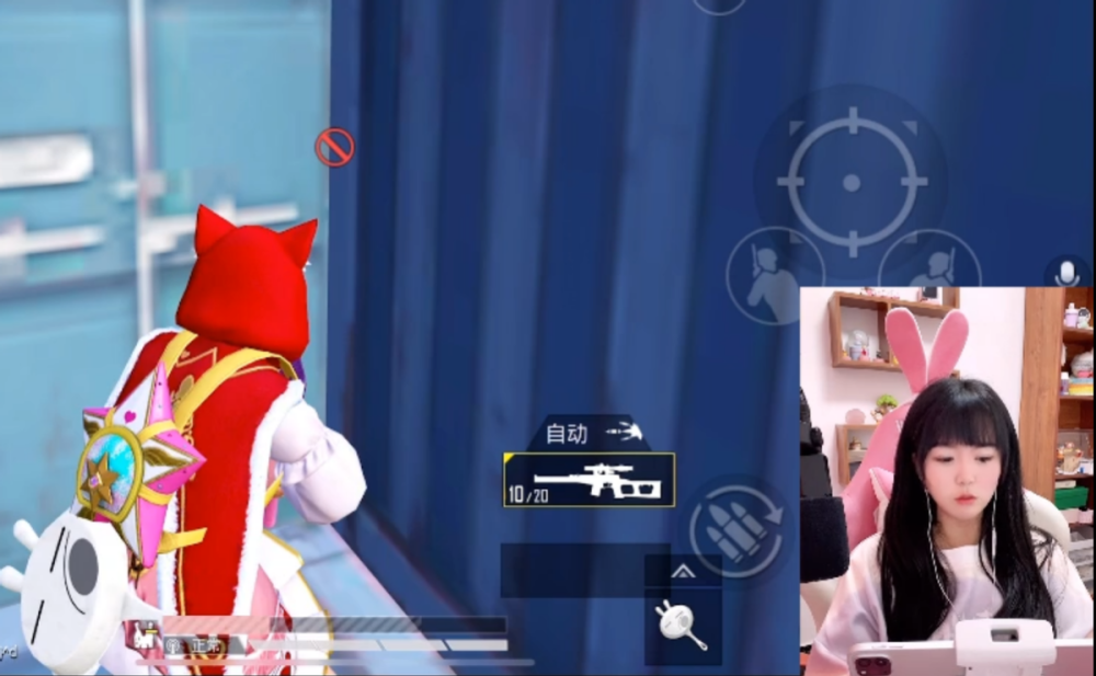 类型里人气比较高的虎牙主播里就有小爬爬,小爬爬的id叫小爬爬贼能爬