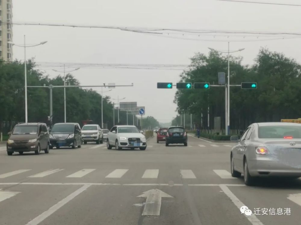 迁安此处的红绿灯设置太不合理交警大队已进行调整