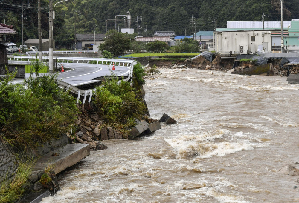 日本暴雨熊县图片