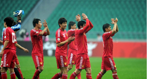 中国国足11次冲击世界杯回顾02年韩日成为巅峰三次只差一步晋级