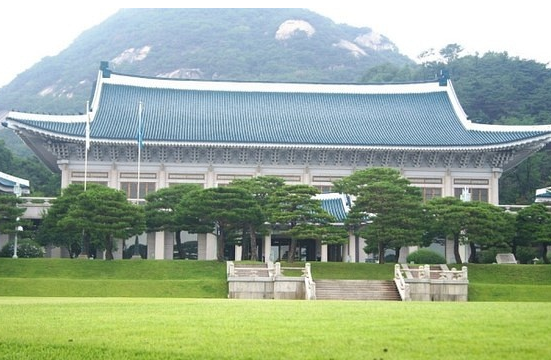 韩国总统府为什么叫做青瓦台