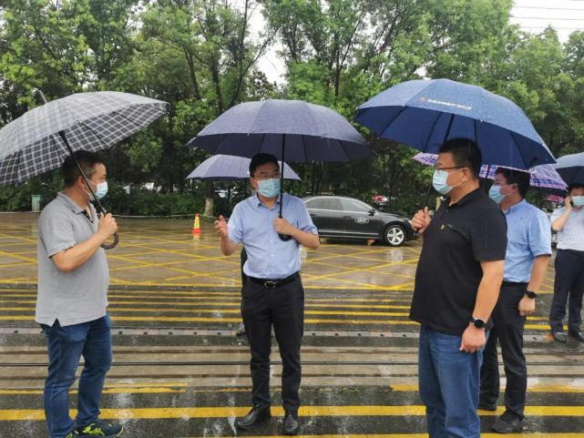 宝应代县长胡晓峰检查指导氾水镇疫情防控工作附视频