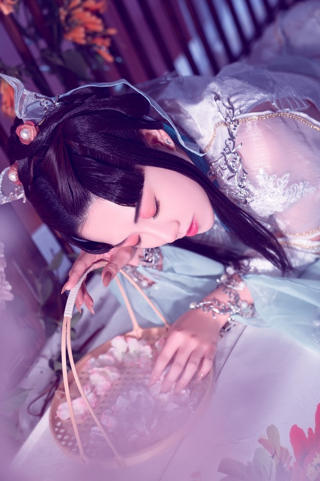 cos赏析星演琴萝