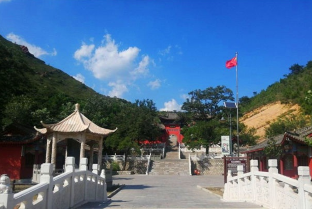 河北冷门的"宗教神山",是河北三大名山之一,门票仅需40元